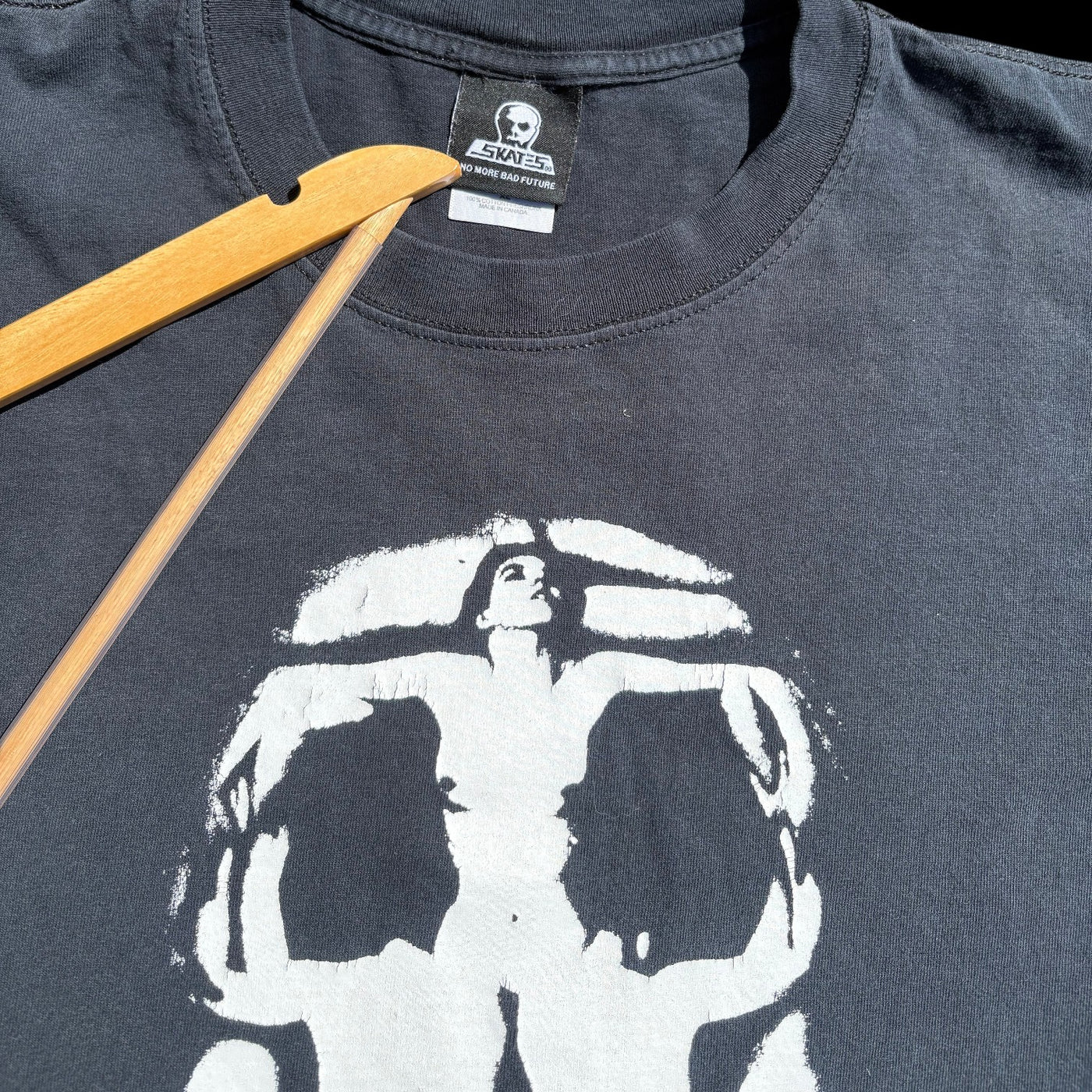 2000 dali skull skate