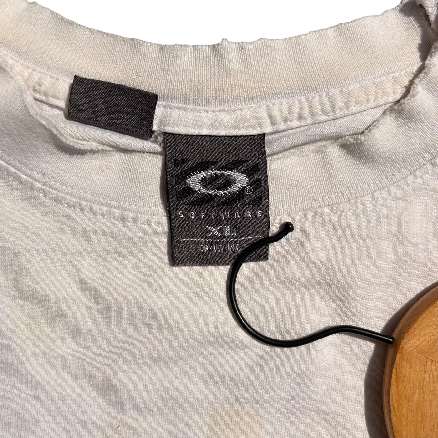 90s oakley longsleeve