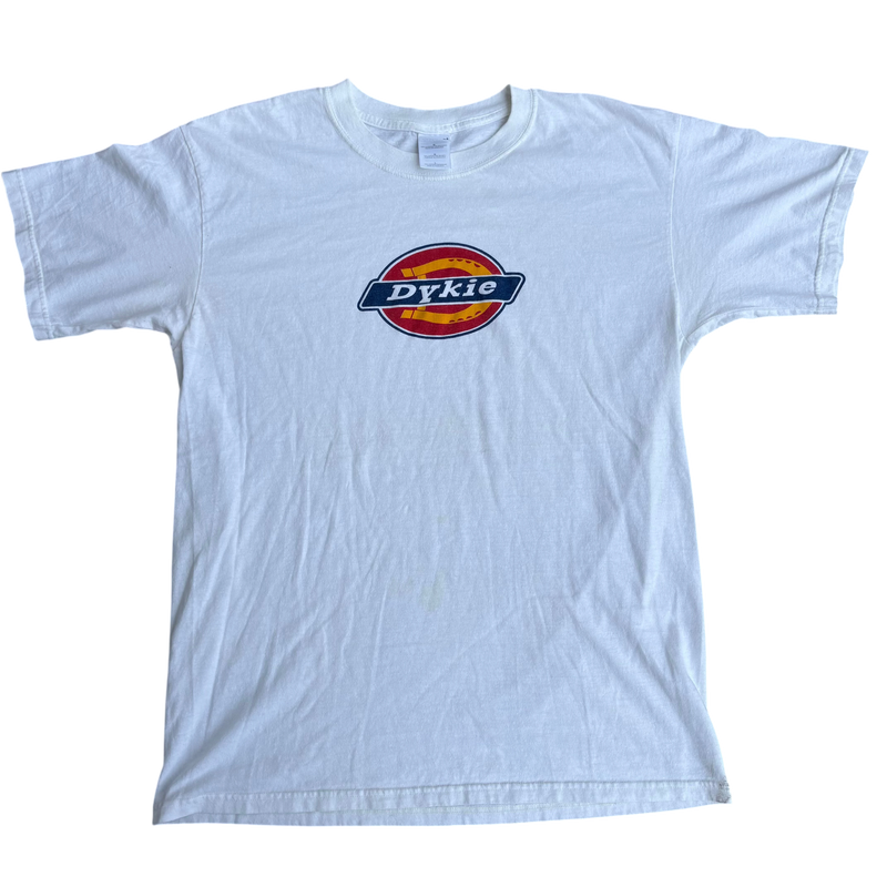2000s dickies pun "dykie"