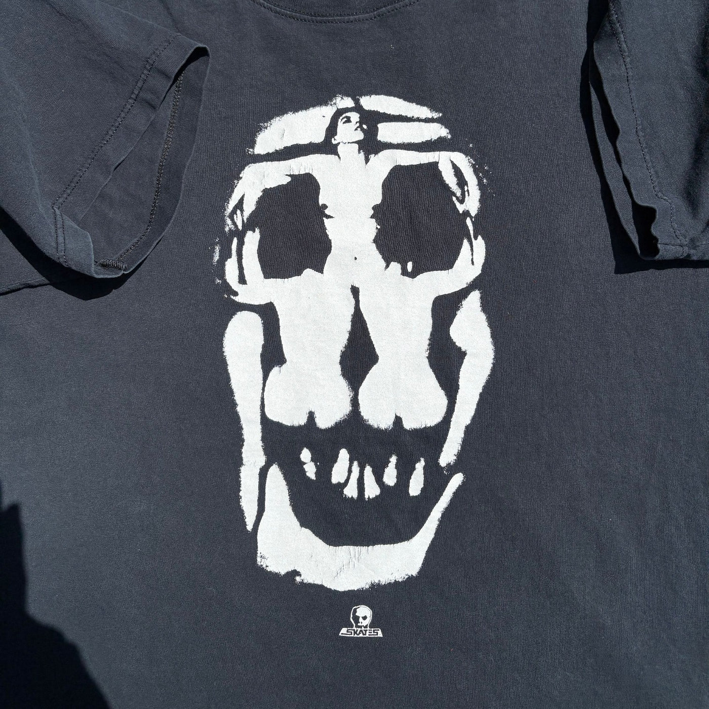 2000 dali skull skate